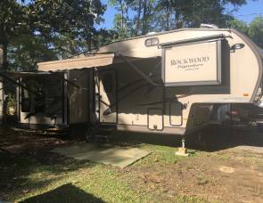 2013 Rockwood signature ultra lite 8289ws