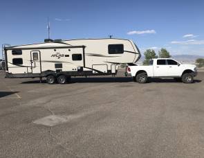 2018 Dutchmen atlas