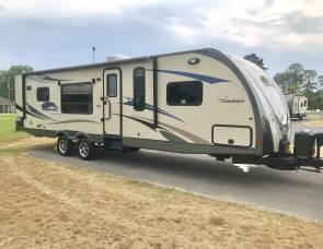 2013 Forest River Coachmen 305RKDS
