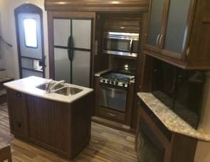 2016 Montana High Country 362RD