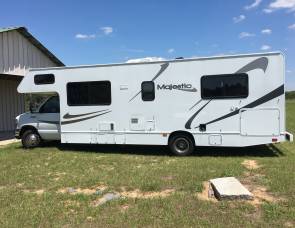 2012 Thor Motor Coach Majestic 28A