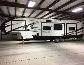 2017 Heartland Sundance 42’ - 2 bedrooms/2 bathrooms!