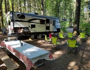 2016 Keystone 2400BH