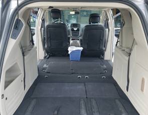 2014 Chrysler Town & Country Camper/Minivan