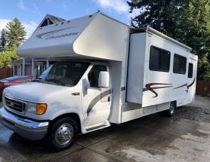 2004 CHATEAU CLASS C MOTORHOME - SLEEPS 8
