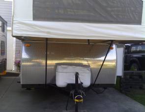 2009 Rockwood 276 Highwall