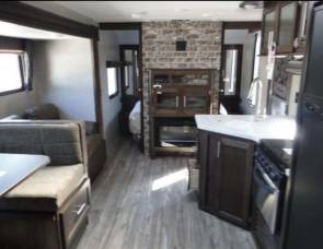 2018 Grey Wolf 26DBH