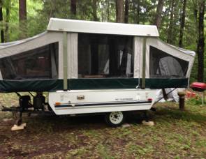 2005 fleetwood Taos