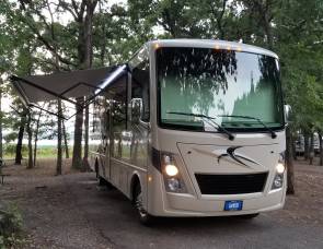2018 Thor Freedom Traveler