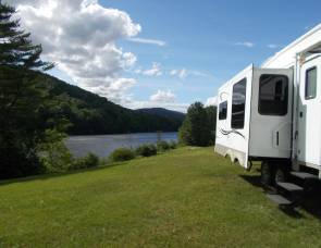 2007 Keystone Montana Mountaineer
