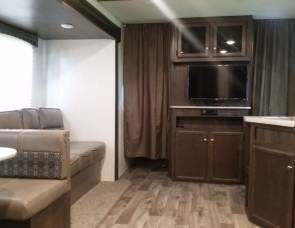 2018 Starcraft Autumn Ridge 26BHS