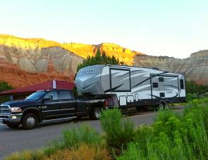 2015 Keystone Laredo