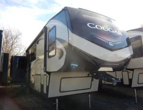 2019 Keystone Cougar 36 mid bunk