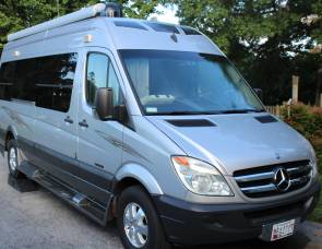 2009 Roadtrek RS Adventurous