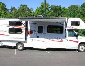 2018 Forest River Sunseeker 32'