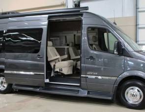 2017 Winnebago Era 70x