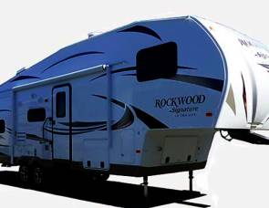 2016 Forest River Rockwood w/Three Slides & Bunk Beds (T13)