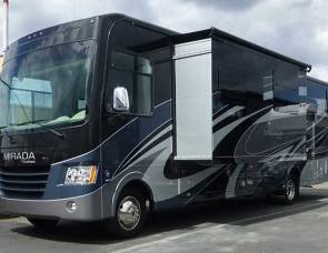 2018 Coachmen Mirada w/Two Slides & Bunk Beds (61)
