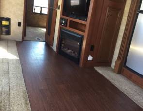 2014 Forest River Sierra 5th Wheel