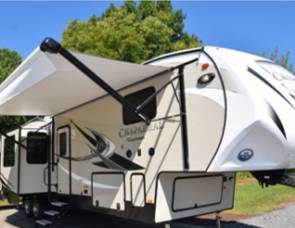2018 Chaparral #2 DELIVERED FULLY STOCKED Sleeps 10