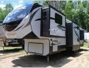 2015 Keystone Avalanche FL380