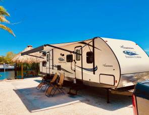 2015 Coachmen Freedom Express