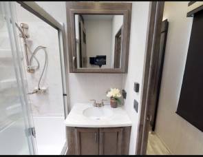 2018 Sandpiper by Forest River 38fkok