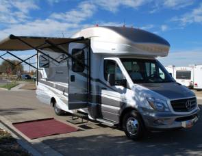 2014 Itasca Navion. Comes With Guaranteed Reservations.