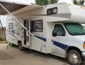 2005 Coachmen Freelander 2890 QB