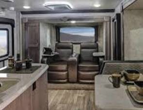 2017 Adventurer TC-103