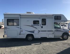 2004 Winnebago M-24V-FORD