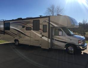 2016 Coachmen Leprechaun 319