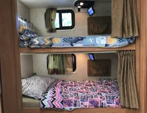 2007 Itasca Sunova 35J
