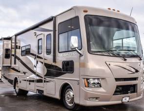2014 THOR WINDSPORT 29M (No Special Driver's License Needed)!