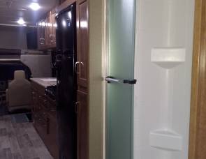 2019 Winnebago Outlook