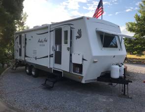 2008 Arctic Fox 27T
