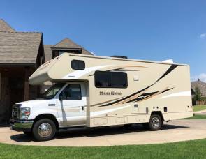 2018 Winnebago Minnie Winnie
