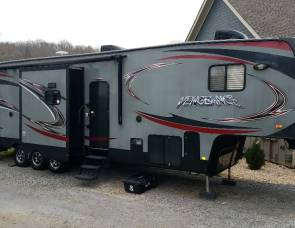 2015 Forest River Vengeance 377V