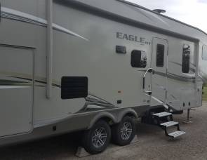 2018 35 ft Jayco Eagle HT