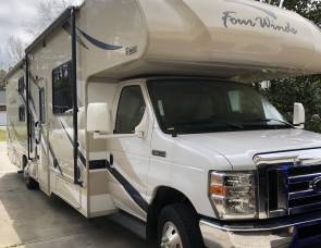 2017 Thor MotorCoach Four Winds