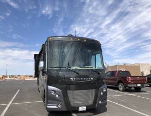 2017 Winnebago Sunstar LX 35 B