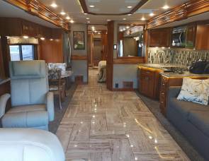 2018 Fleetwood Discovery LXE