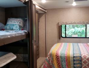 2019 Coachmen 31BHF