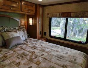 2014 Tiffin Motorhomes ALLEGRO BREEZE 32BR