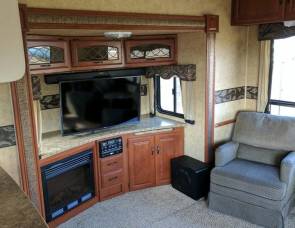2010 Keystone Outback Sydney Edition