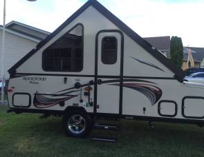 2015 Rock wood A122sxr