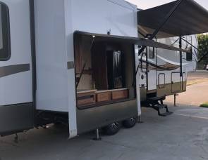 2015 Forest River Wildcat Maxx F317RL