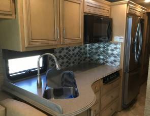 2018 Newmar Canyon Star 3924