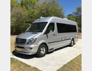 2017 Airstream Interstate Lounge EXT