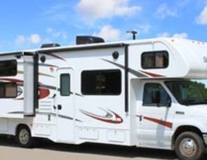 2016 Sunseeker by Forest River 3170DSF